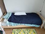 Lang (220) en breed (90cm) bed met matras, Ophalen, Gebruikt, 90 cm, Eenpersoons