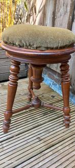 Antieke pianokruk, Huis en Inrichting, Krukjes, Ophalen of Verzenden, In hoogte verstelbaar, Zo goed als nieuw, Hout