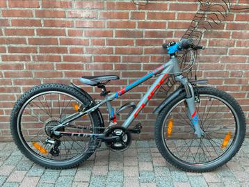 CUBE 240 KID(21v/24inch wielen J/M) beschikbaar voor biedingen
