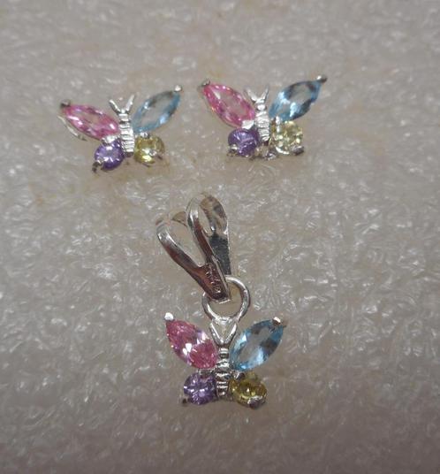 Zilveren setje oorknoppen met hangertje vlinder nr.842, Sieraden, Tassen en Uiterlijk, Oorbellen, Zo goed als nieuw, Knopjes of Stekers