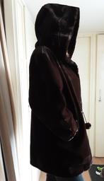 Jas imitatiebont  met capuchon  mt 42, Ophalen of Verzenden, Zo goed als nieuw, Maat 42/44 (L), Bruin