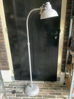 Frezoli staande lamp, Ophalen