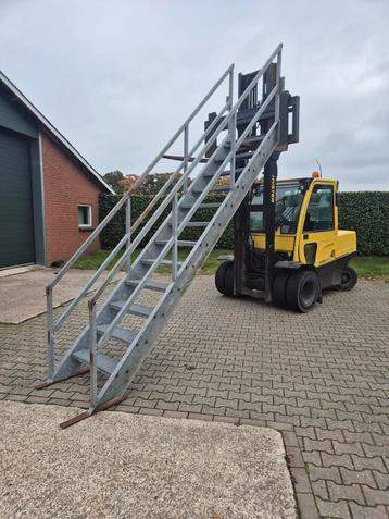 Gegalvaniseerde Stalen Trap 260 cm trap ijzer staal  beschikbaar voor biedingen