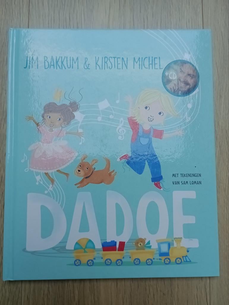 Prentenboek Dadoe met CD - Jim Bakkum, Boeken, Kinderboeken | Kleuters, Zo goed als nieuw, Non-fictie, 4 jaar, Jongen of Meisje