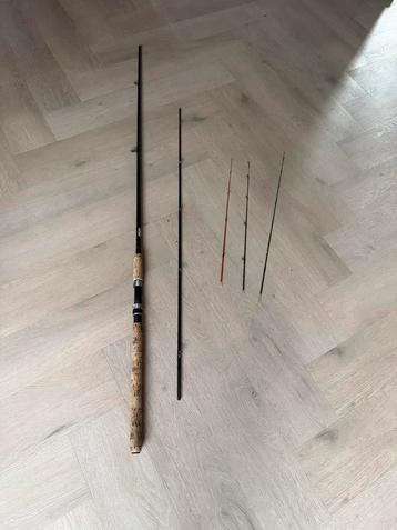 Feederhengel met extra toppen beschikbaar voor biedingen