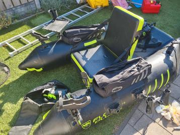 Bellyboat float plus 1 /motor/ accesoires beschikbaar voor biedingen