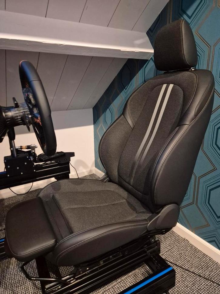 Simracing stoel / Simrig seat, Computers en Software, Joysticks, Zo goed als nieuw, Ophalen