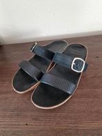 Fitflop slippers zwart maat 40 Nieuwstaat, Kleding | Dames, Schoenen, Ophalen of Verzenden, Zo goed als nieuw, Zwart