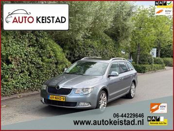 Skoda Superb Combi 1.8 TSI Elegance XENON/PANORAMA/NAVIGATIE beschikbaar voor biedingen