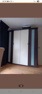 Mooie kledingkast met deuren, Huis en Inrichting, Gebruikt, 200 cm of meer, 150 tot 200 cm, Met hangruimte