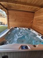 Jacussi, Tuin en Terras, Bubbelbaden en Hottubs, Ophalen of Verzenden, Zo goed als nieuw