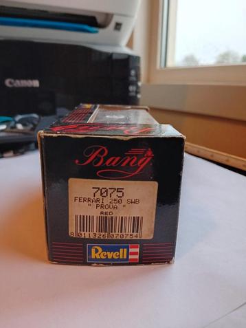 Bang Ferrari 250 SWB 1:43 beschikbaar voor biedingen