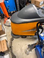 Taski columbus fantomat 5 machines, Ophalen, Gebruikt, Schrobmachine