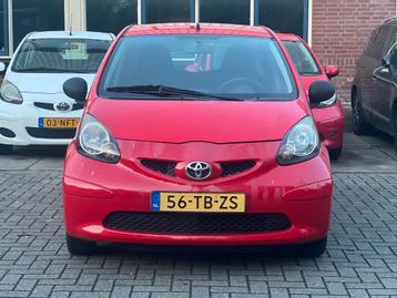 Toyota Aygo 1.0 12V Vvt-i 5DRS 2006 Nieuwe APK beschikbaar voor biedingen