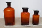 Bruine apothekerspotten / stopflessen met geslepen stop, Antiek en Kunst, Antiek | Glas en Kristal, Ophalen