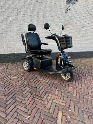 Zeer nette en goede scootmobiel eclipse pride.nieuwe accu’s beschikbaar voor biedingen