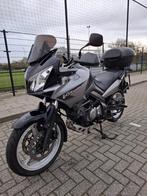 Suzuki V-Strom DL650 (2010) – Zeer nette allroad + kofferset, Motoren, 2 cilinders, Motorrijbewijs A, Particulier, Meer dan 35 kW