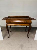 Antieke Engelse theetafel wortelnotenhout, Ophalen