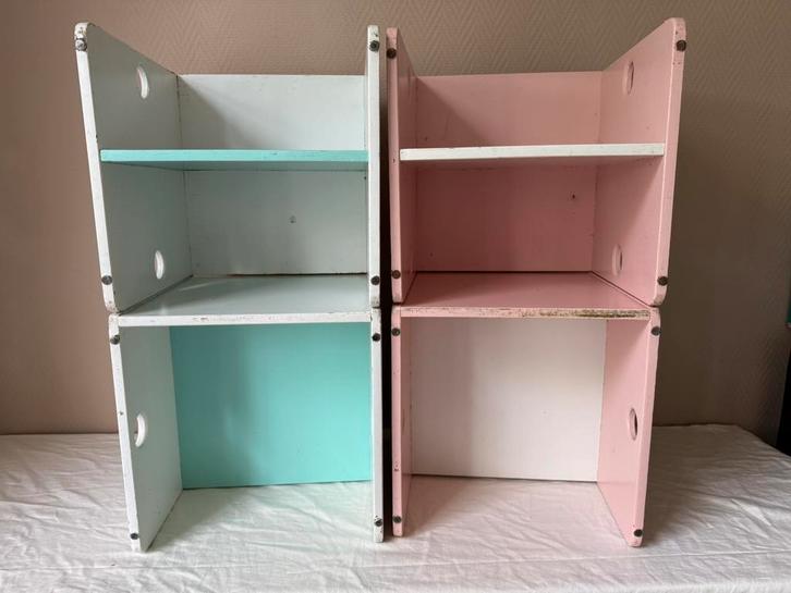 Montessoriset kubusstoel/kubustafel 4x, Kinderen en Baby's, Kinderkamer | Tafels en Stoelen, Gebruikt, Tafel(s) en Stoel(en), Ophalen