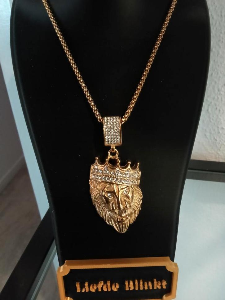 Gouden ketting met leeuw hanger - Nieuw, Sieraden, Tassen en Uiterlijk, Kettingen, Nieuw, Overige materialen, Goud, Met hanger