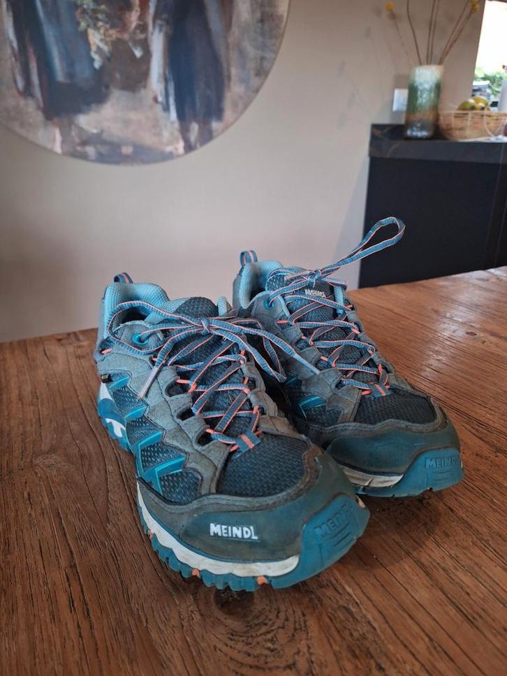 Meindl wandelschoen /outdoorschoen maat 38, Sport en Fitness, Bergsport en Wandelen, Nieuw, Schoenen, Ophalen of Verzenden