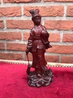 verfijnd houten beeldje, Chinese hofdame, Antiek en Kunst, Kunst | Niet-Westerse kunst, Ophalen of Verzenden
