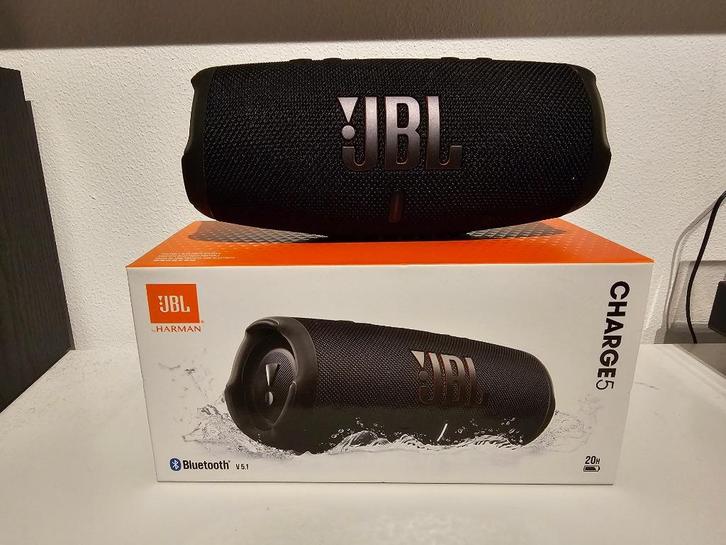 JBL Charge 5 Bluetooth-speaker, Audio, Tv en Foto, Luidsprekers, Zo goed als nieuw, Front, Rear of Stereo speakers, Minder dan 60 watt