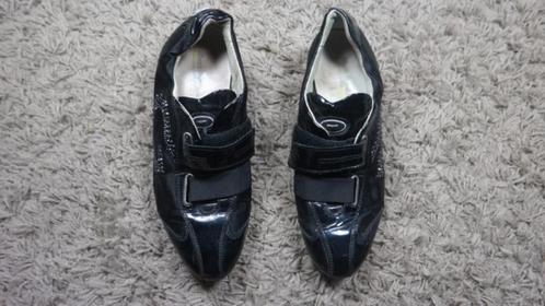 Zwarte glanzende sneakers.Mt 39.Merk Alberto Guardiani, Kleding | Dames, Schoenen, Zo goed als nieuw, Sneakers of Gympen, Zwart