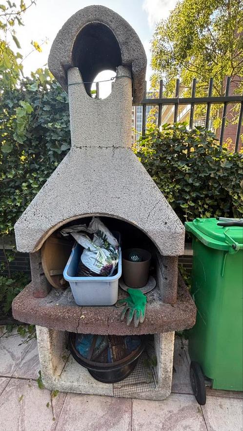 betonnen tuin barbecue / buitenhaard, Tuin en Terras, Tuinhaarden, Zo goed als nieuw, Ophalen
