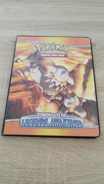 Pokemon kaarten in map - deel 4 beschikbaar voor biedingen