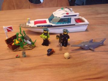 Lego Town 60221-1 Diving Yacht uit 2019 beschikbaar voor biedingen