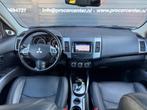 Mitsubishi Outlander 2.0 Edition Two DAK|AUT|CLIMATE|CRUISE|, Auto's, Mitsubishi, Zwart, 4 cilinders, Bruin, Bedrijf