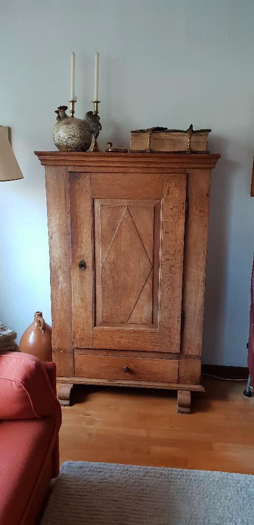 Mooie antieke Spinde kast. Broodkast. 1 deur, 1 lade., Antiek en Kunst, Antiek | Meubels | Kasten, Ophalen