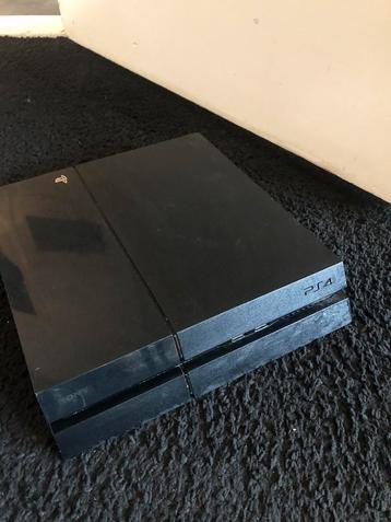 Playstation met defect voor de handige harry beschikbaar voor biedingen