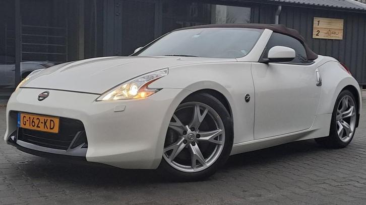 Nissan 370Z 3.7 V6/338pk/AUT/7 Traps/Xenon/Navi/Recaro/Nismo, Auto's, Nissan, Bedrijf, 370Z, ABS, Airbags, Alarm, Bluetooth, Boordcomputer