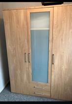 Grote Kledingkast - 196x150 cm, Huis en Inrichting, Kasten | Kledingkasten, Ophalen, Gebruikt, 150 tot 200 cm, Eikenhout