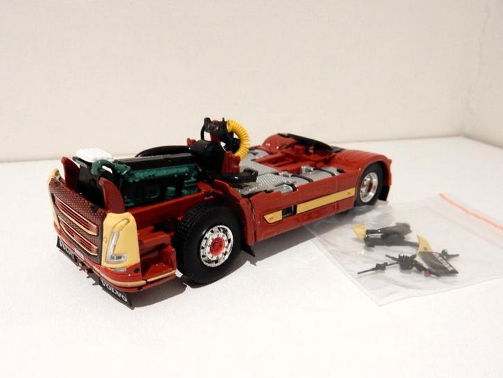 Tekno Volvo FH5 4x2 chassis onderdelen Zurkirchen 1/50, Hobby en Vrije tijd, Modelauto's | 1:50, Gebruikt, Bus of Vrachtwagen