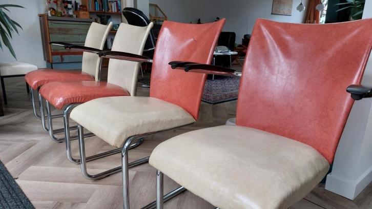 Toon de Wit vintage jaren 50-60 buisstoelen, Huis en Inrichting, Stoelen, Gebruikt, Vier, Metaal, Wit, Ophalen