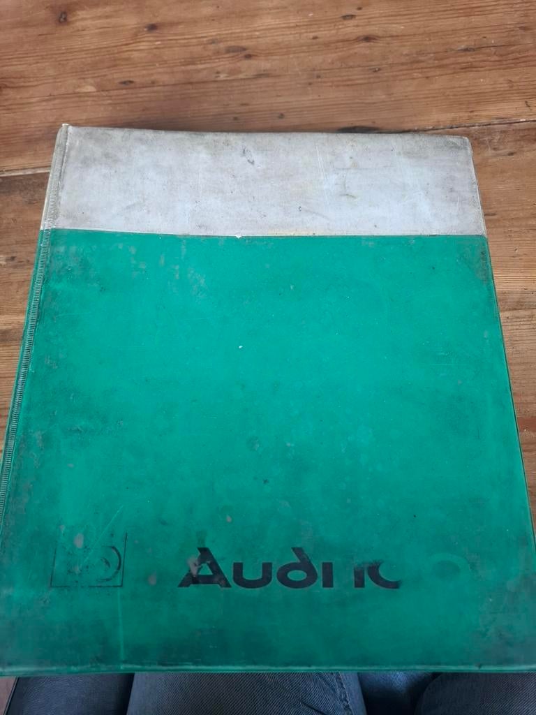 Audi 100 reparatiehandleiding deel 1, Auto diversen, Handleidingen en Instructieboekjes, Ophalen of Verzenden