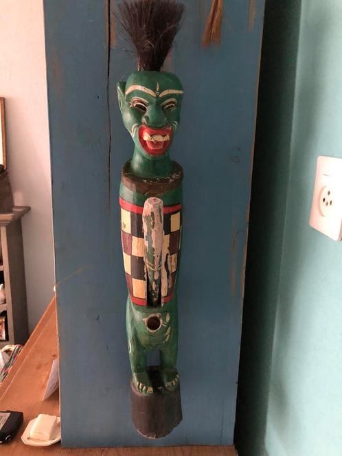 Vintage houten deurklopper  Bali!, Antiek en Kunst, Kunst | Beelden en Houtsnijwerken, Ophalen of Verzenden