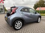 Toyota Aygo X 1.0 VVT-i S-CVT first AUTOMAAT/RIJKLAARPRIJS!, Auto's, 12 maanden, Stof, Gebruikt, Euro 6