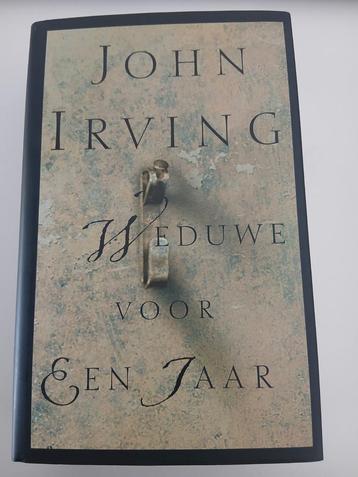 John Irving - Weduwe voor een jaar beschikbaar voor biedingen