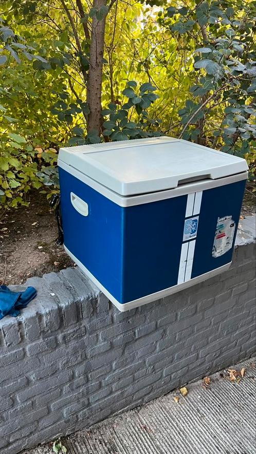 Mobicool hybrid B40 Koelbox 230 volt en 12 v  auto TE KOOP, Caravans en Kamperen, Koelboxen, Zo goed als nieuw, Koelbox, Compressor