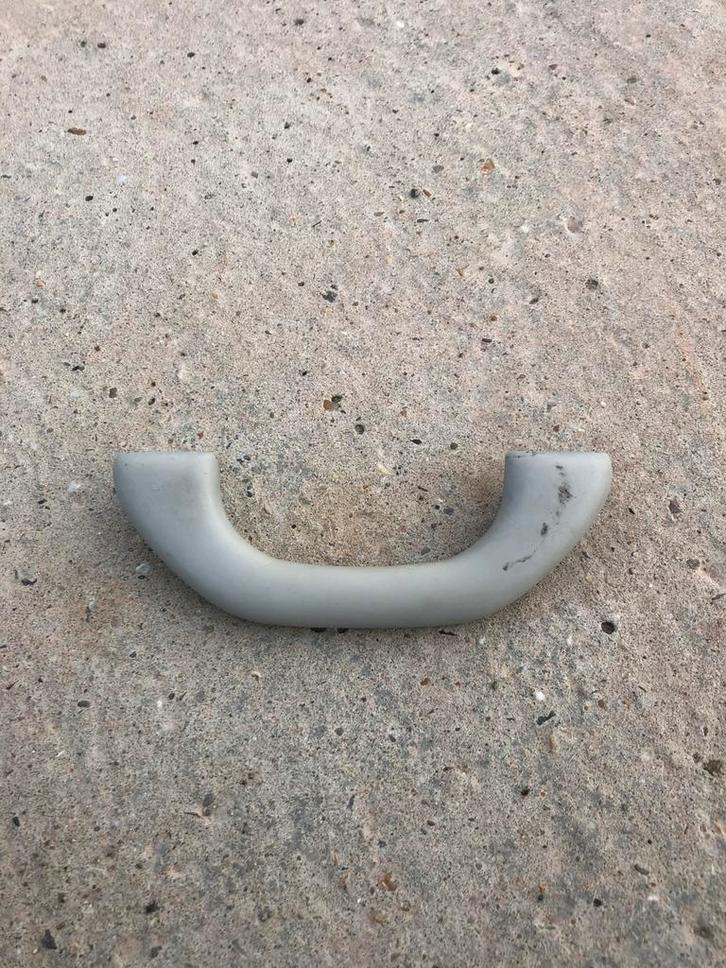 Volkswagen Golf 4 Interieur Dakgreep beige, Auto-onderdelen, Interieur en Bekleding, Audi, Seat, Volkswagen, Skoda, Gebruikt, Ophalen of Verzenden