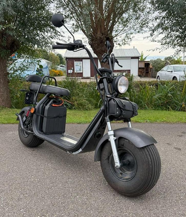 Feddie - Chopper Black 25km/u 2023 Opknapper, Fietsen en Brommers, Snorfietsen en Snorscooters, Gebruikt, Overige merken, Elektrisch