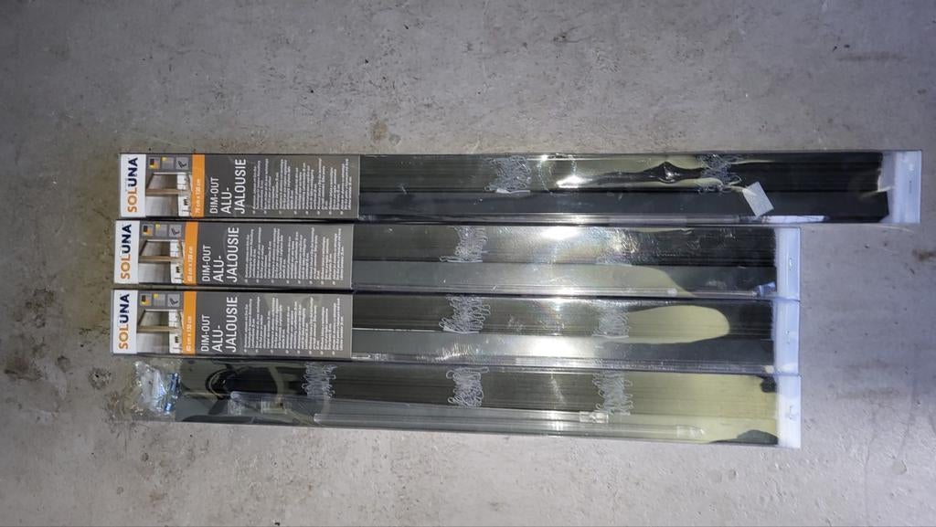 Raam decoratie, Ophalen