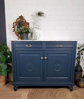 Vintage commode / dressoir met marmerblad beschikbaar voor biedingen