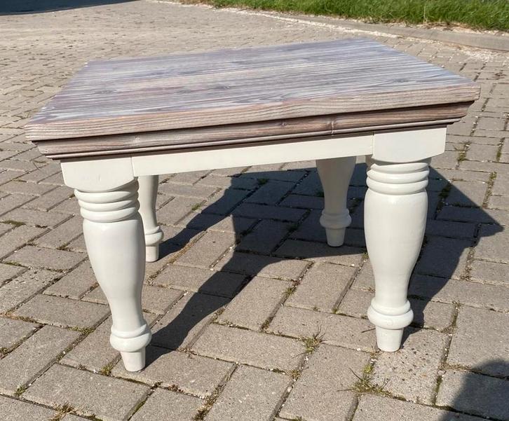 Houten Bijzettafel met Witte Poten, Antiek en Kunst, Antiek | Meubels | Tafels, Ophalen of Verzenden