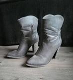 Korte laarsjes cowboy stijl - grijs, Ophalen of Verzenden, Gedragen, Grijs, Sacha
