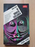 De donkere lichtjaren - Brian Aldiss, Ophalen of Verzenden, Gelezen